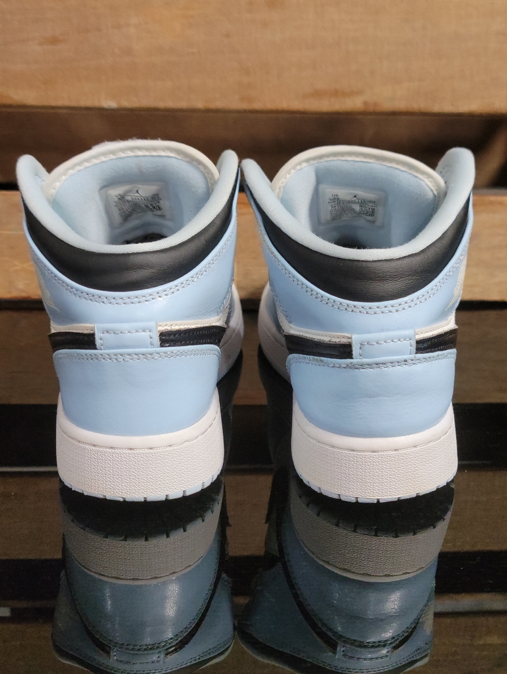 Nike Air Jordan 1 Mid "Ice Blue" Wmns 6.5 Ships Today - Picture 6 of 15